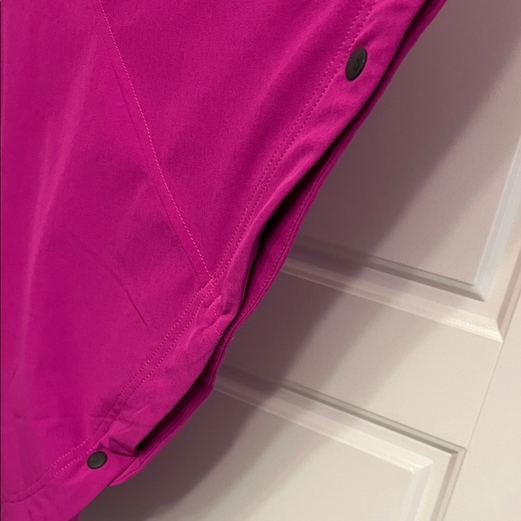 The North Face Fuchsia Hooded Poncho - Picture 9 of 11